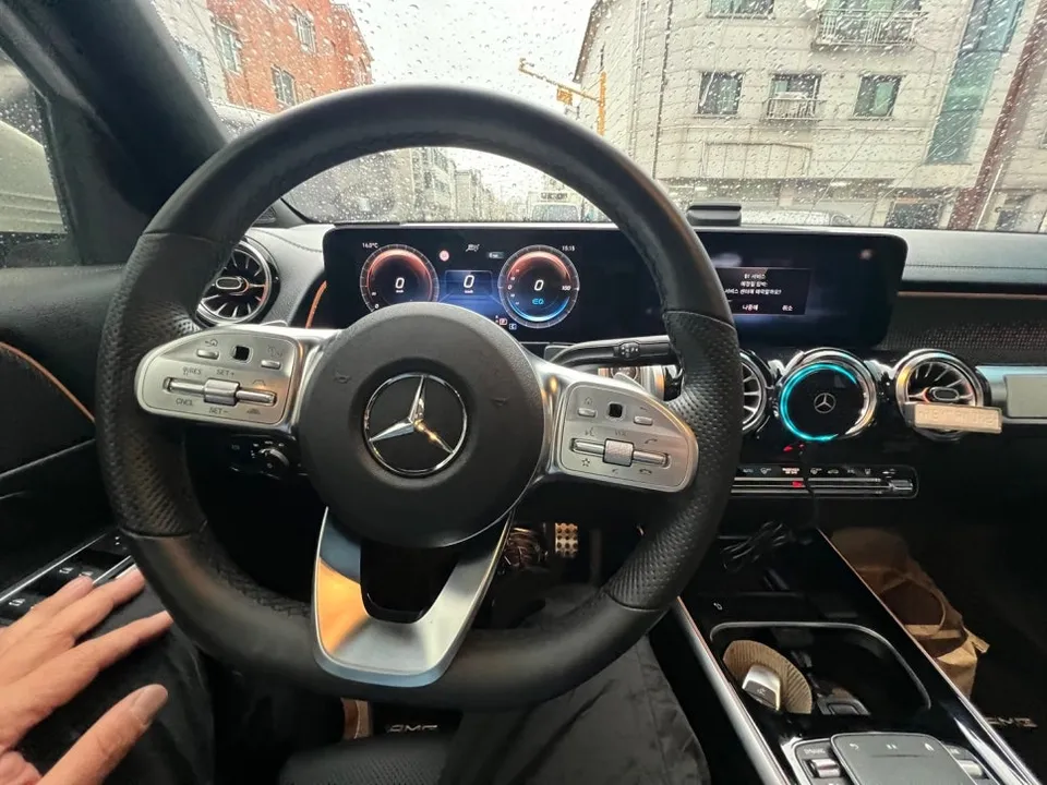 Mercedes-Benz E-Class W212 OEM Options Review: Cost & Results photo 6