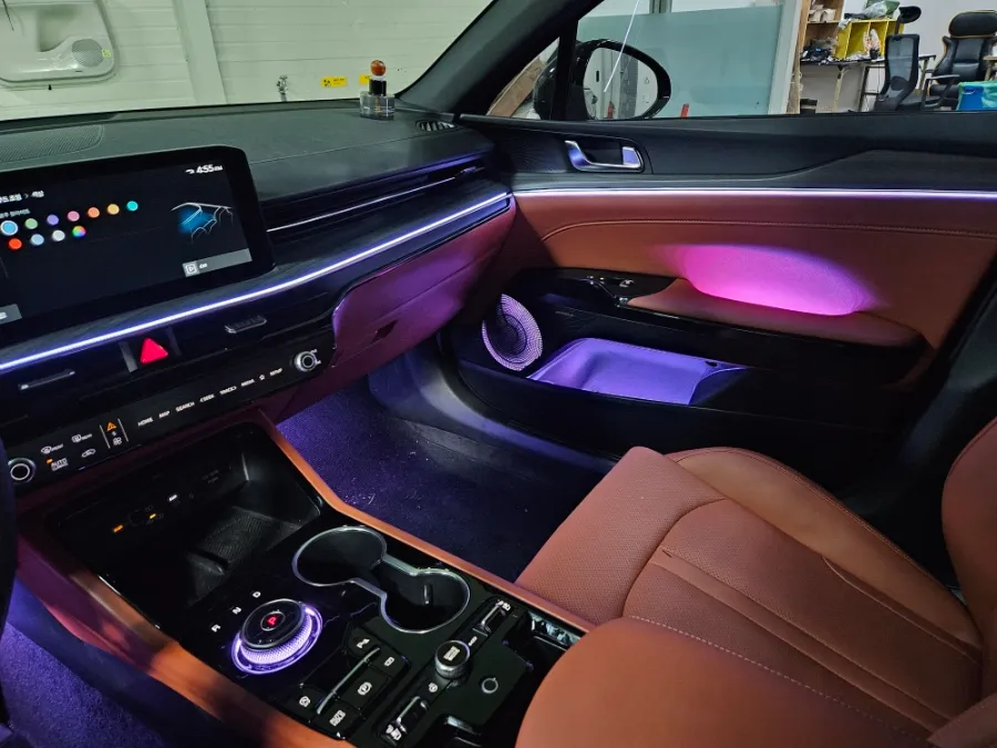 Kia K5 DL3 ambient lighting installation result