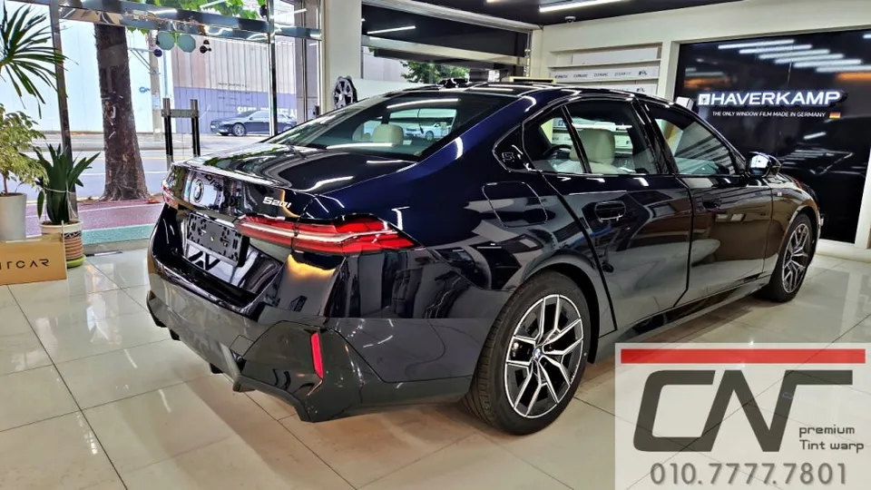 BMW 5 Series new car package - BMW 5 Series New Car Package Review: Solar Gard ZenithIR Tint photo 3