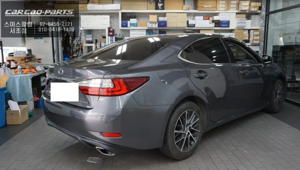 Lexus ES 300h oem options - Lexus ES 300h OEM Options Review — Safety Upgrade photo 6