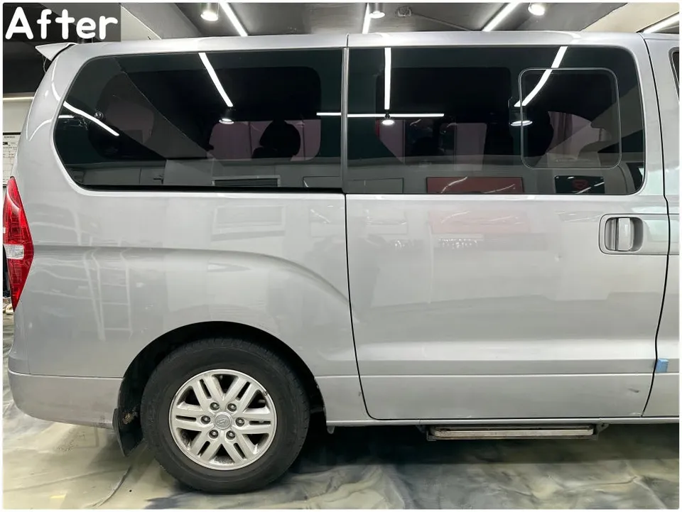 Hyundai Starexのカーラッピング事例 施工写真 2-2
