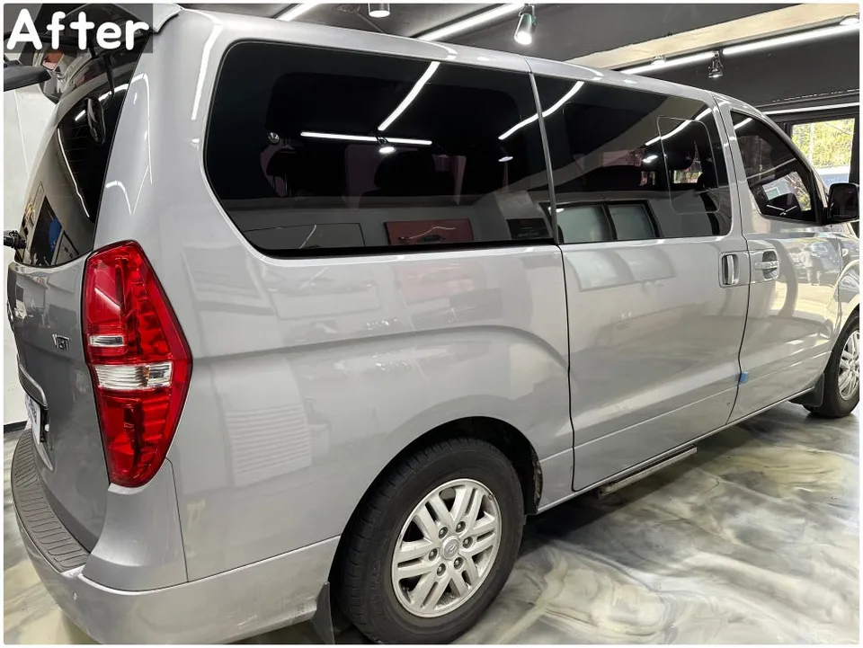 Hyundai Starexのカーラッピング事例 施工写真 4-2