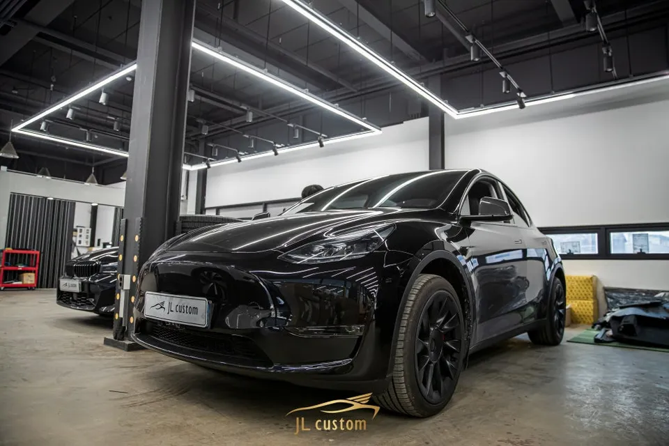 Tesla Model Y seat ventilation review