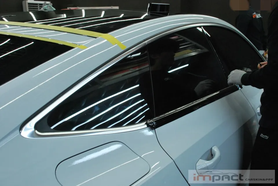 Audi A7 カーラッピング事例|ブラックパック&カボン 施工写真 3-3