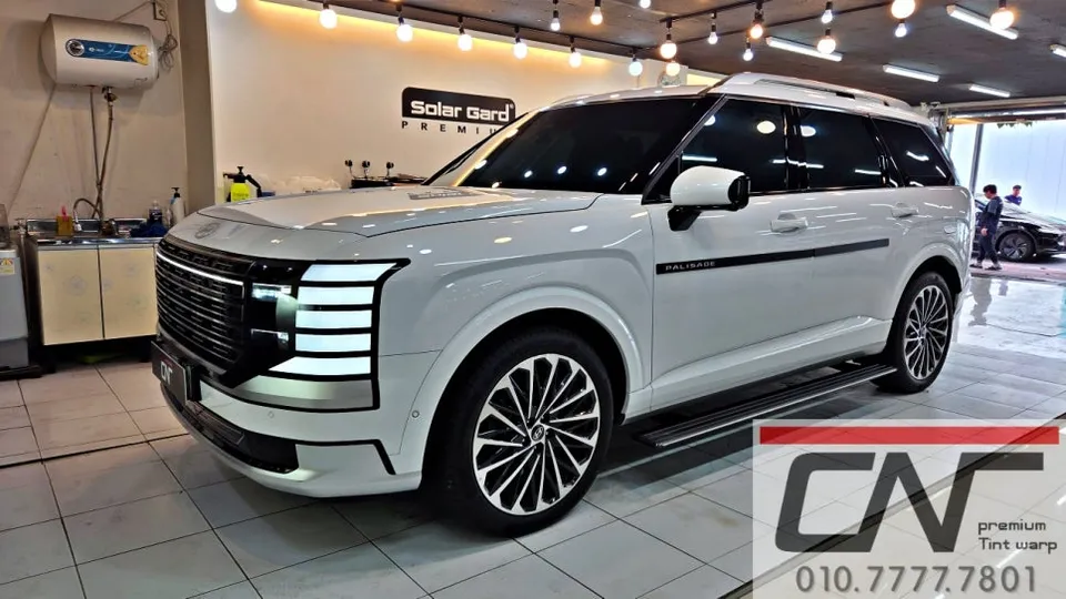 Hyundai Palisadeのカーフィルム施工事例：費用目安と仕上がり 施工写真 3-2