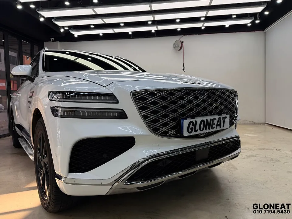 Genesis GV80 Faceliftのカーラッピング事例｜費用目安・仕上がり 施工写真 2-1