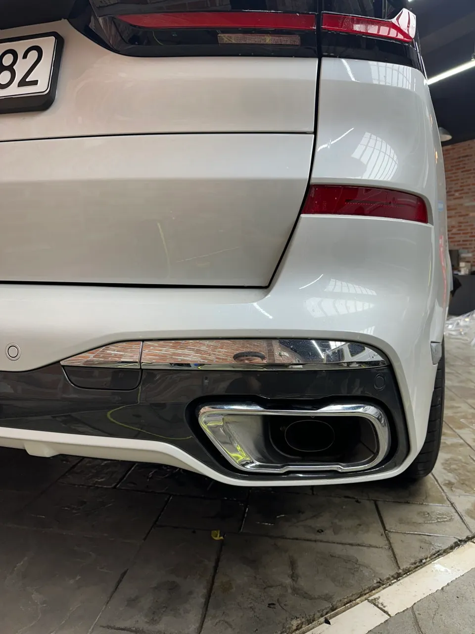 BMW X7 ppf - BMW X7 Chrome Delete & PPF — Full Matte Black Film Install photo 5