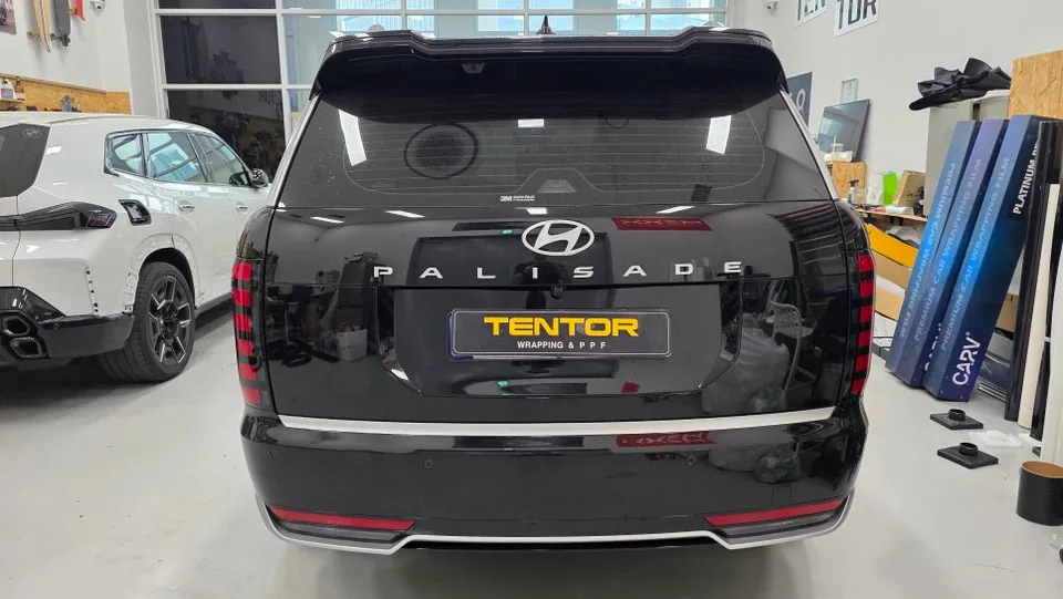 Hyundai Palisadeのカーフィルム施工事例｜費用目安・仕上がり 施工写真 2-1