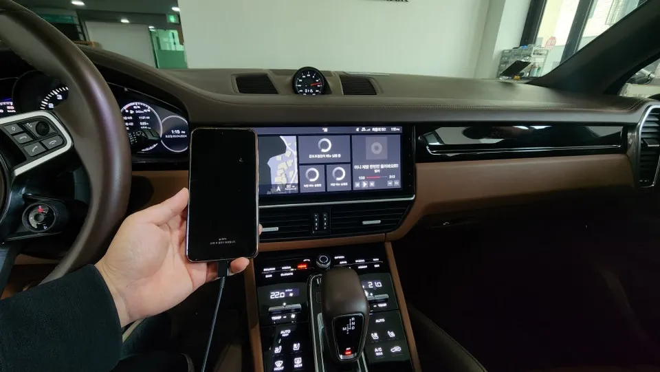 Porsche Cayenne android head unit - Porsche Cayenne Android Head Unit Upgrade Review photo 3