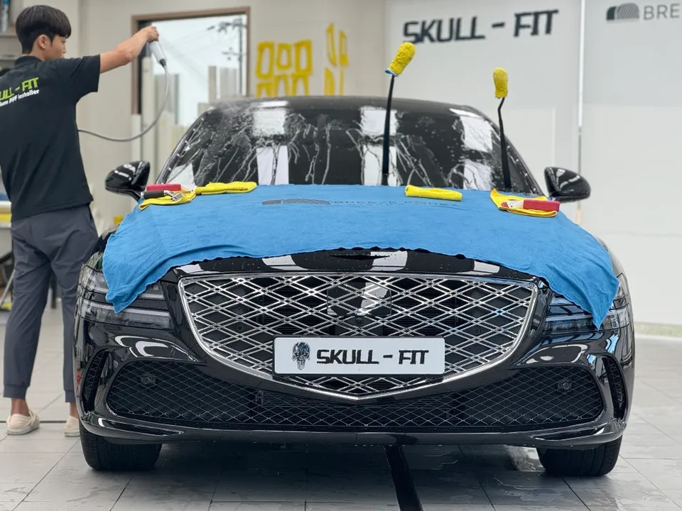 Genesis G80のPPF施工事例|費用目安と仕上がり 施工写真 5-1