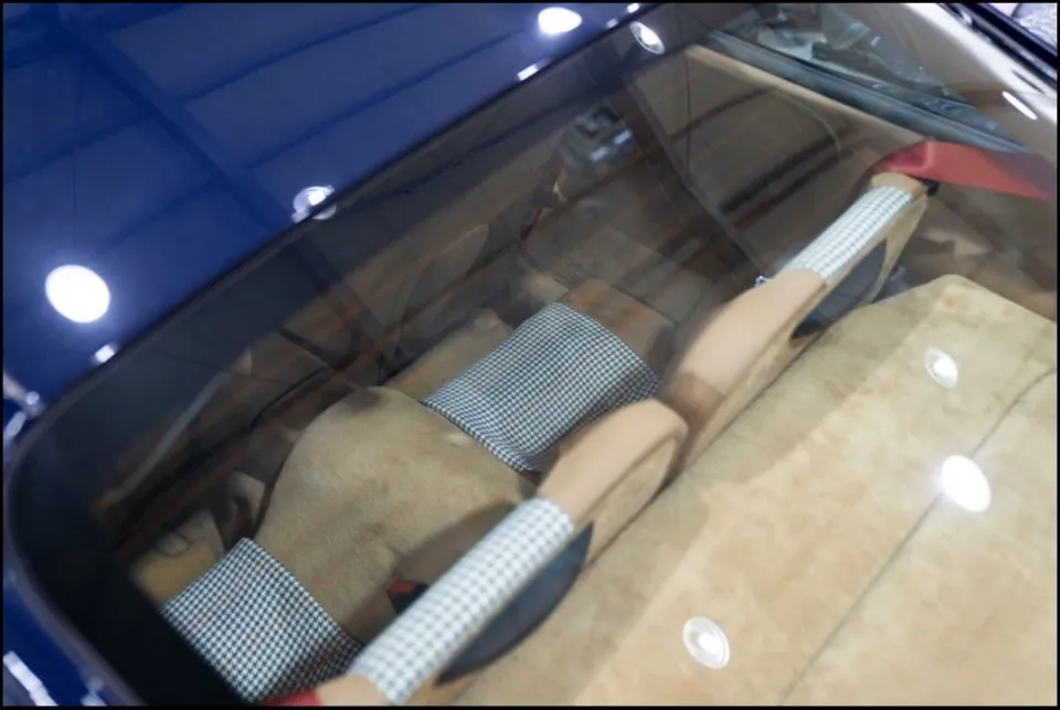 Porsche 911 997 multi package - Porsche 911 997 Combo Install Review — Custom Houndstooth Interio photo 5