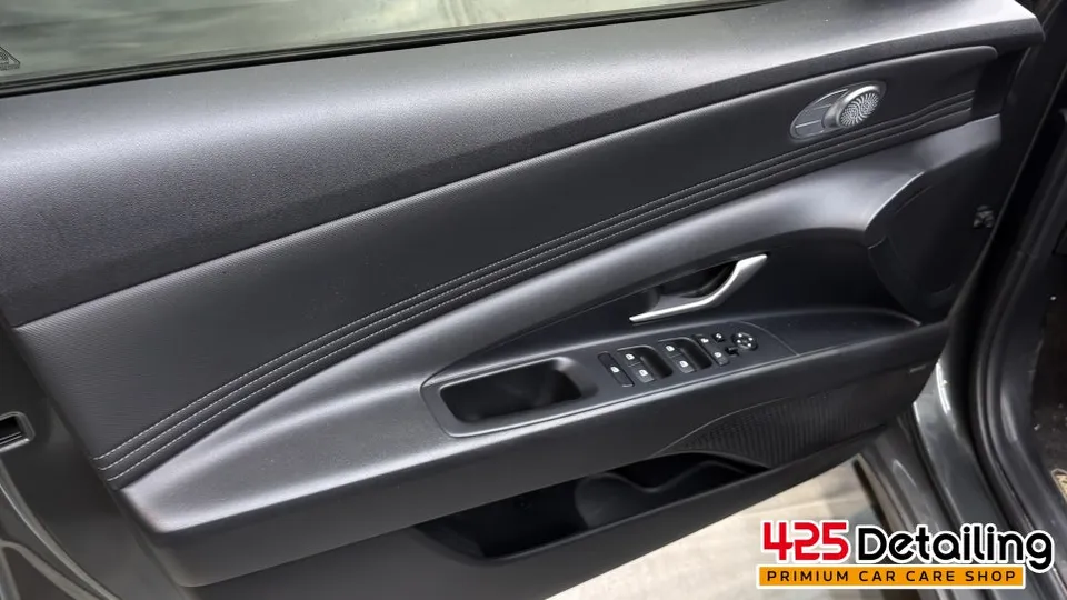 Hyundai Elantraのガラスコーティング事例|費用目安・仕上がり 施工写真 4-2