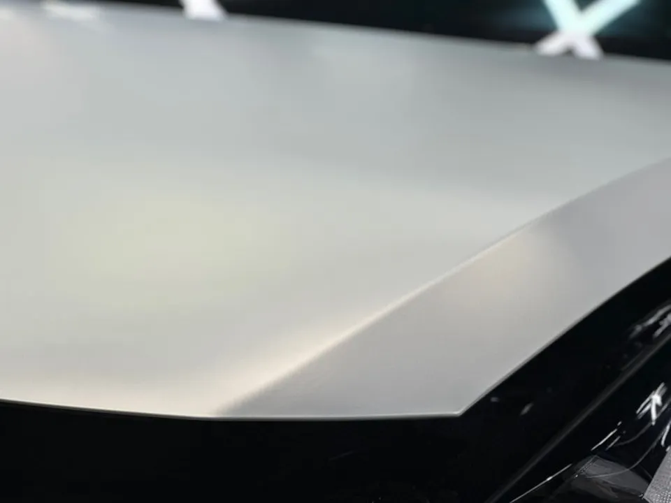 Kia EV9 vinyl wrap - Kia EV9 Vinyl Wrap Review: Matte Ivory Silver Cost & Results photo 4