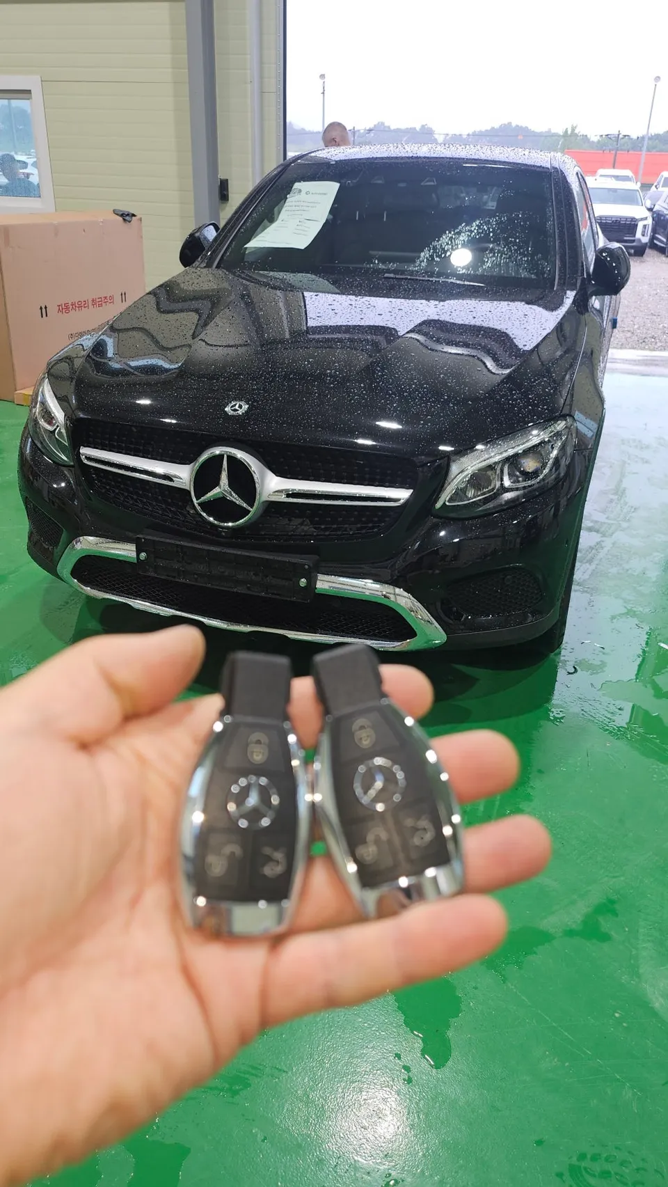 Mercedes-Benz GLC 300 oem options installation result