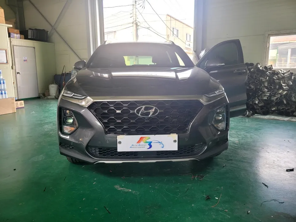 Hyundai Santa Fe steering wheel review