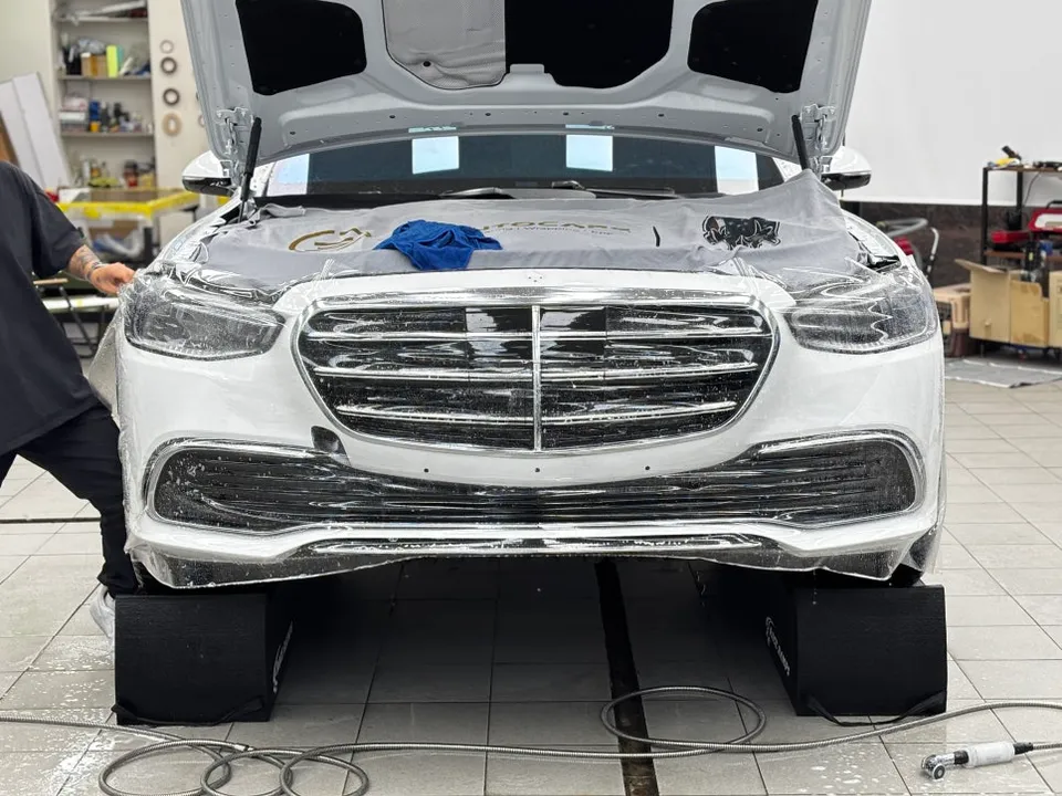メルセデス・ベンツ Sクラス W223 PPF施工事例|費用目安・仕上がり 施工写真 2-2