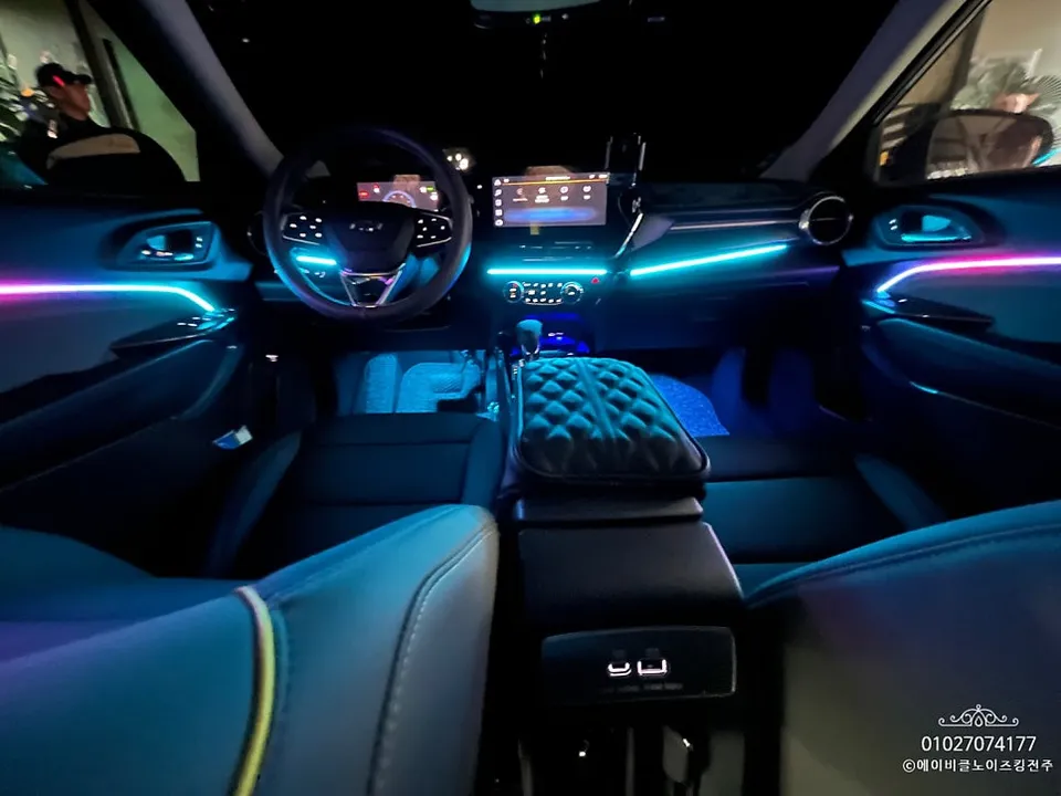 Chevrolet Trax Crossover ambient lighting - Chevrolet Trax Ambient Lighting Review — Enhanced Interior Mood photo 5