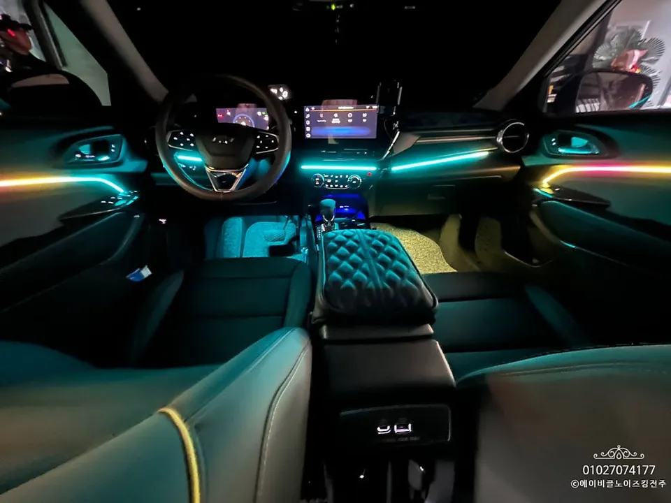 Chevrolet Trax Crossover ambient lighting - Chevrolet Trax Ambient Lighting Review — Enhanced Interior Mood photo 6