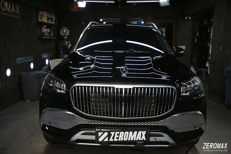 Mercedes-Benz Maybachのカーラッピング事例|費用目安・仕上がり 施工写真 1-1