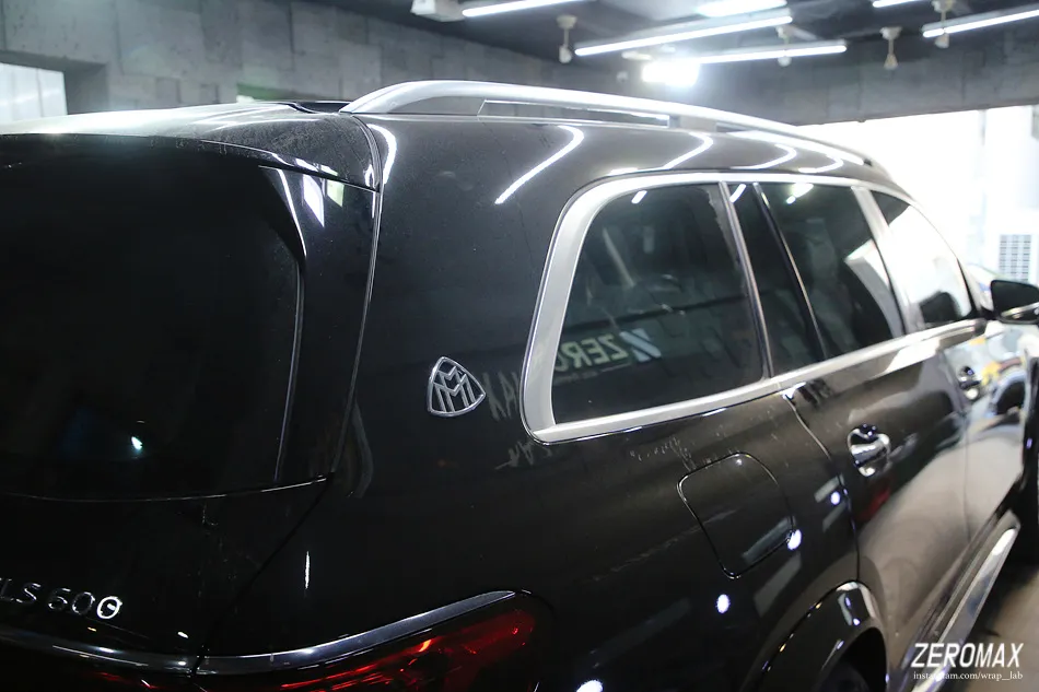 Mercedes-Benz Maybachのカーラッピング事例|費用目安・仕上がり 施工写真 1-3