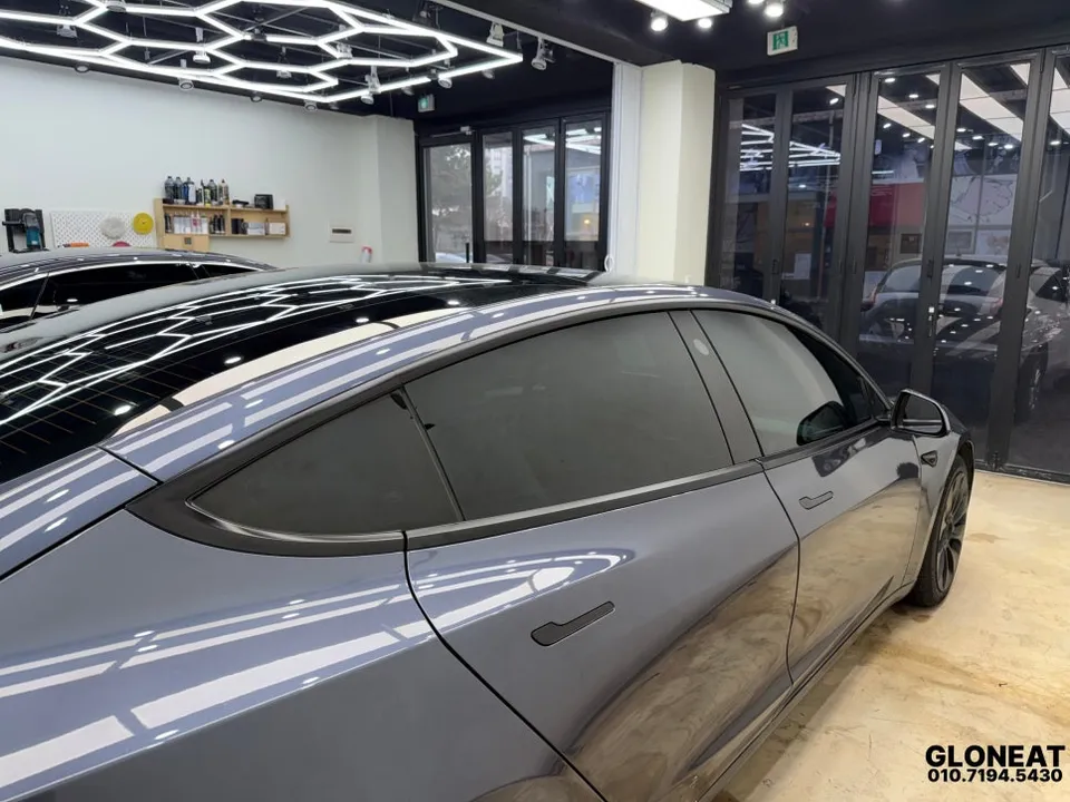 Tesla Model 3のカーフィルム施工事例|費用目安・仕上がり 施工写真 3-3