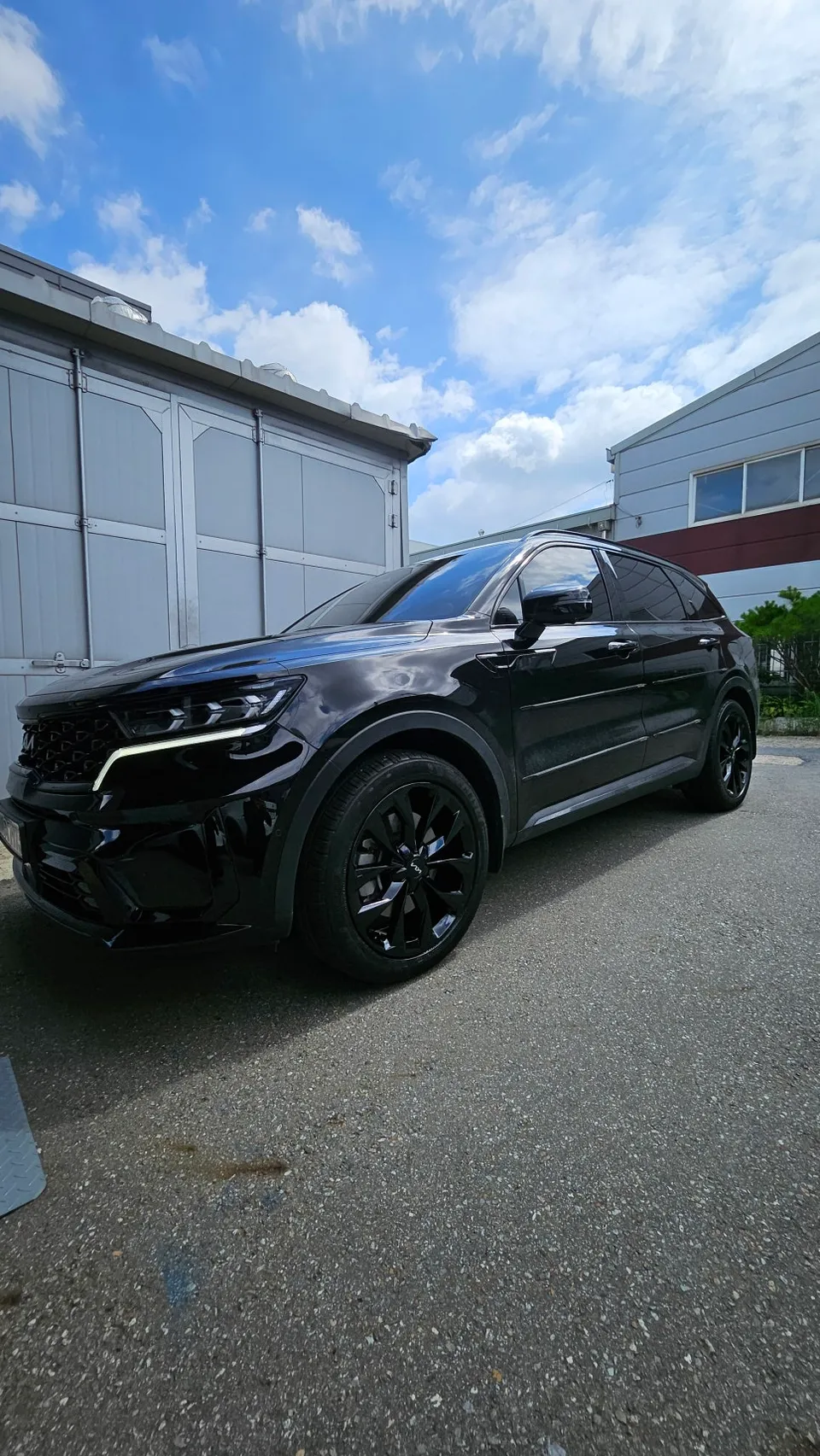 Kia Sorentoのホイールリペア・塗装事例 施工写真 2
