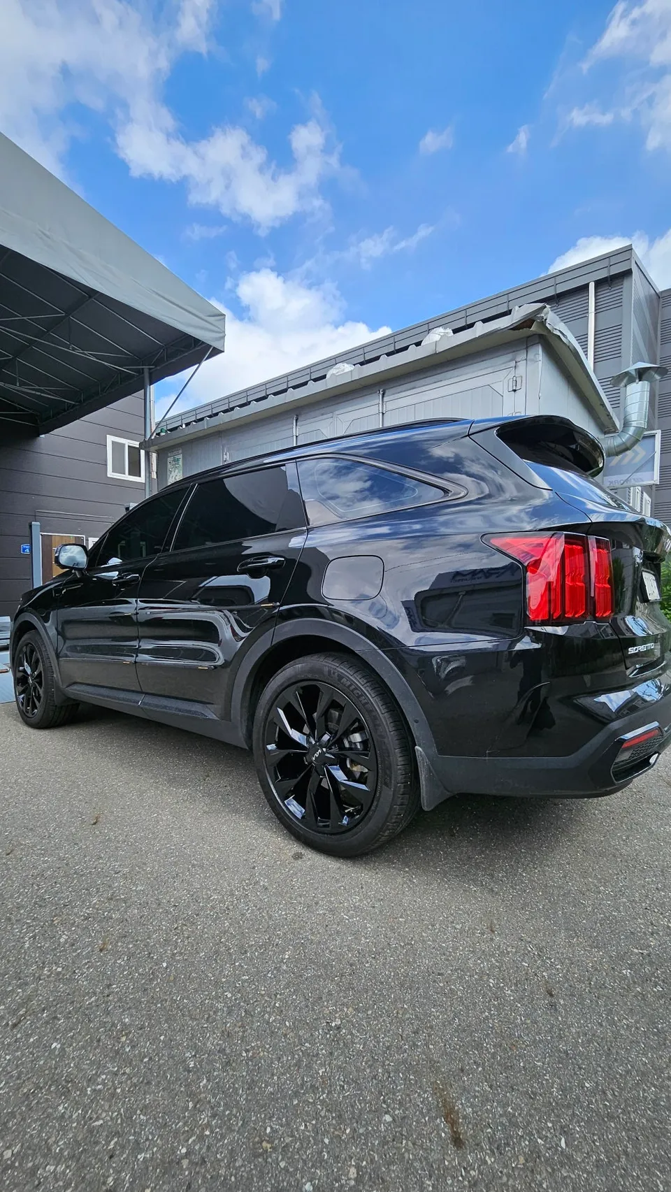 Kia Sorentoのホイールリペア・塗装事例 写真