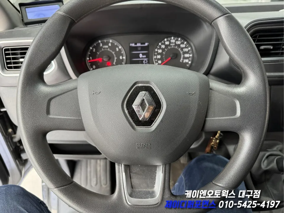 Renault Master oem options - Renault Master Cruise Control & Dash Translation Review photo 3
