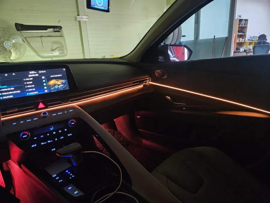 Hyundai Elantra Ambient Lighting Review - Enhanced Interior Mood