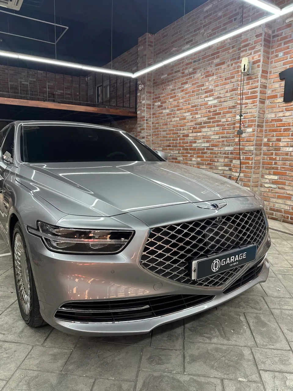 Genesis G90のカーラッピング事例 写真