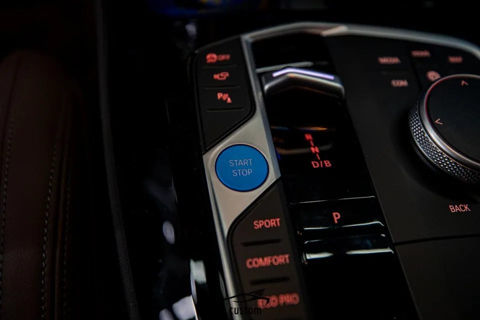 BMW iX3 ambient lighting - BMW iX3 Ambient Lighting Review: Cost & Results photo 4