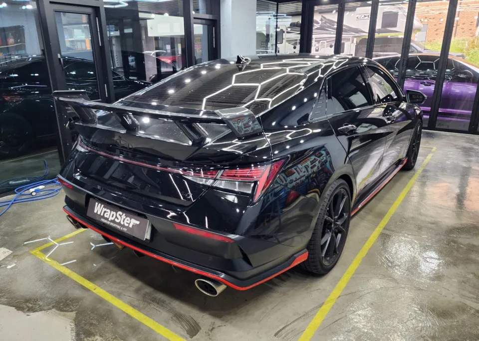 Hyundai Elantra Nのカーラッピング事例：メタルブロンズ 施工写真 3-3