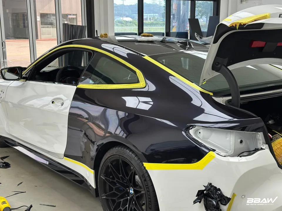 BMW M4 G82のカーラッピング事例｜費用目安・仕上がり 施工写真 2-2