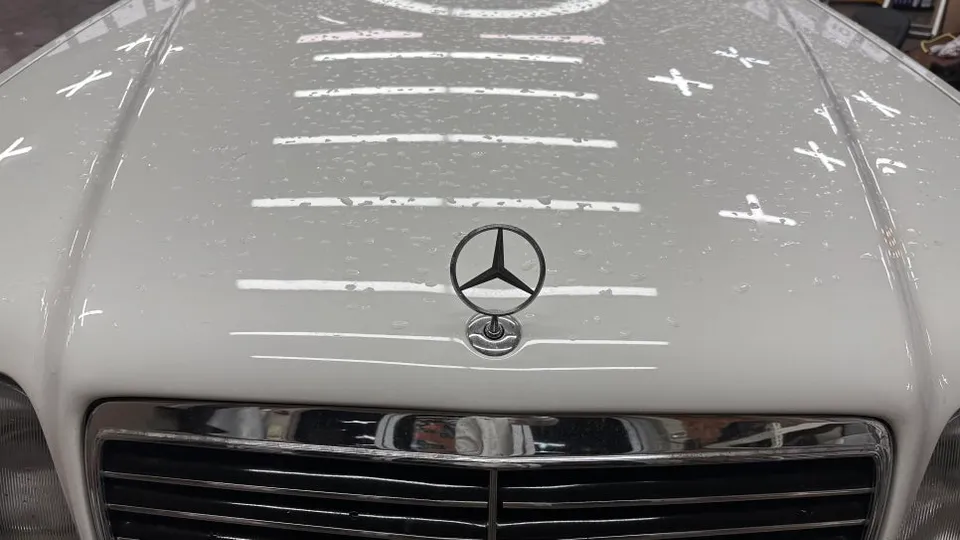 Mercedes-Benz E-Class interior customization installation result