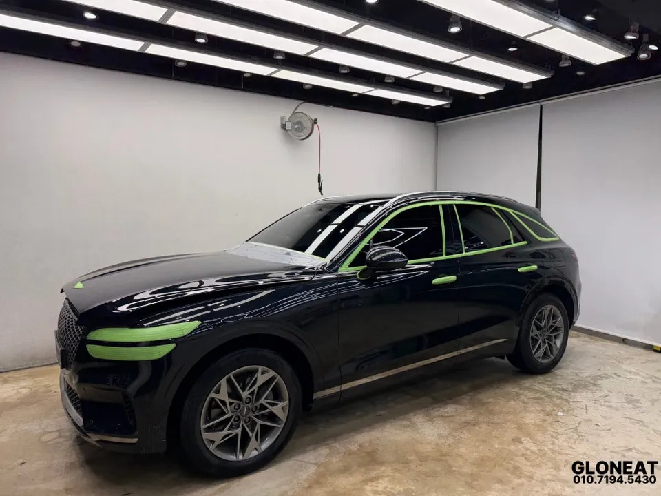 Genesis GV70のガラスコーティング事例｜費用目安・仕上がり 施工写真 1-2