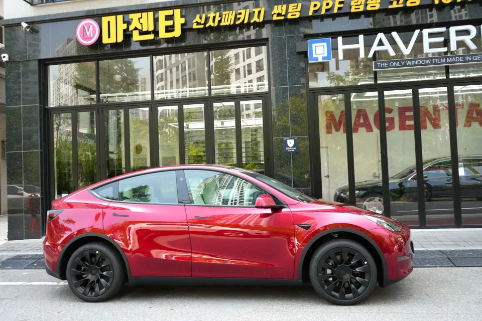 Tesla Model Y new car package installation result