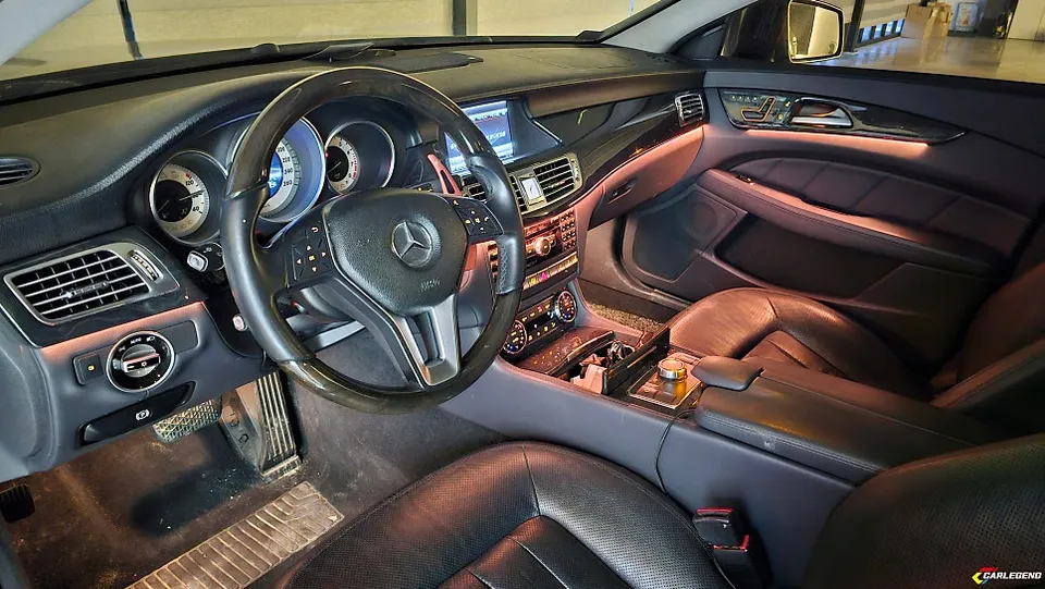 Mercedes-Benz CLS W218 ambient lighting - Mercedes-Benz CLS Ambient Lighting Upgrade Review photo 4