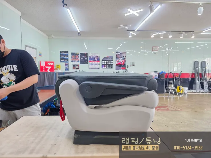 Hyundai IONIQ 9 interior customization - Hyundai IONIQ 9 2nd Row Seat Flattening Review — Enhanced Camping photo 4