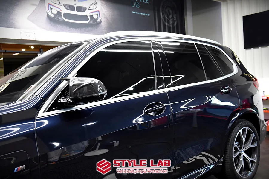 BMW X5 G05のカーラッピング事例｜費用目安・仕上がり 施工写真 2-1