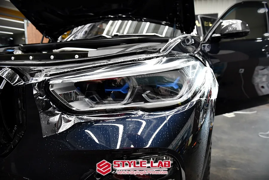 BMW X5 G05のカーラッピング事例｜費用目安・仕上がり 施工写真 3-2