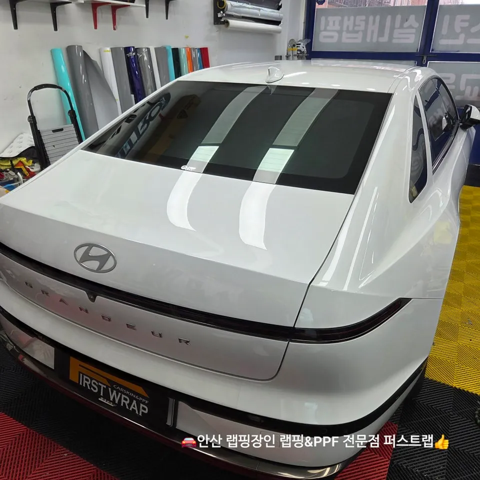 Hyundai Grandeur GN7のカーラッピング事例|費用目安・仕上がり 施工写真 2-2