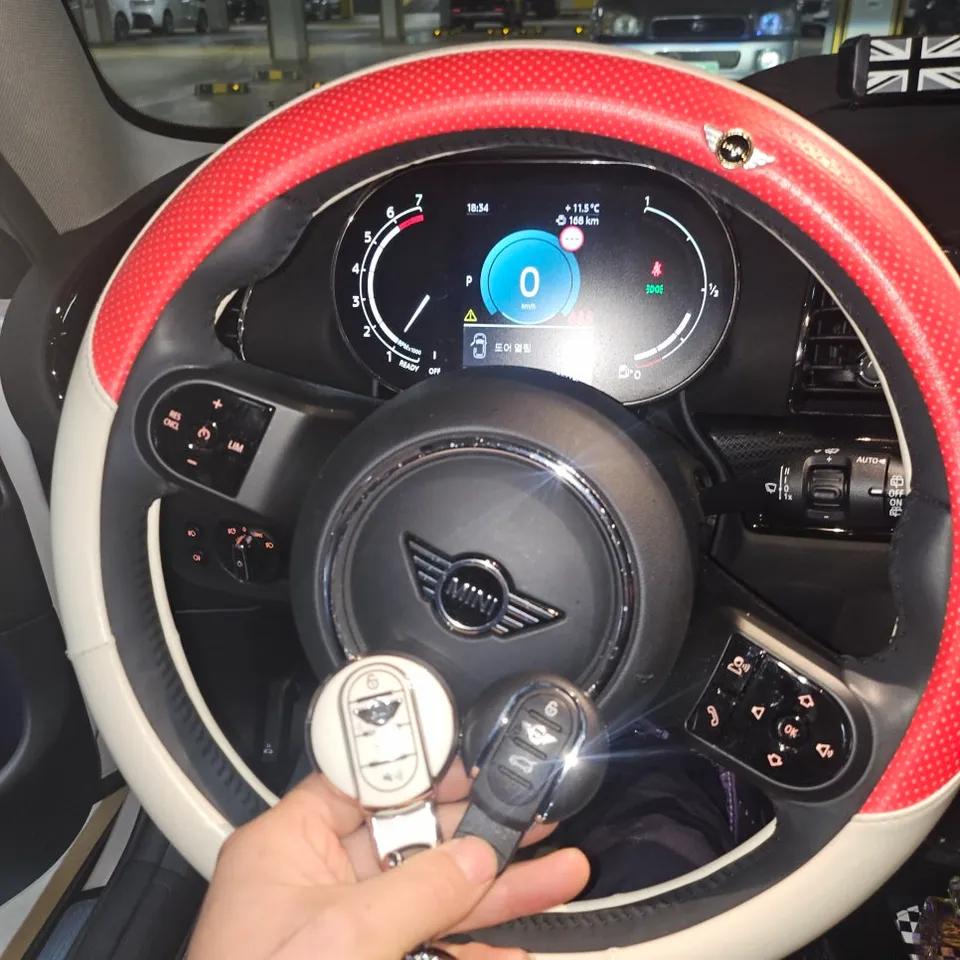 MINI Clubman oem options - MINI Clubman OEM Options Review — Installation Cost photo 3