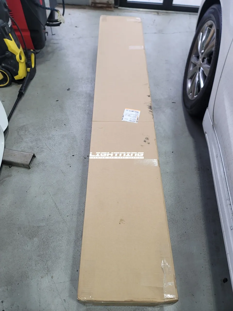 Kia Carnival Hi-Limousine body kit - Kia Carnival Hi-Limousine Side Steps Review — Enhanced Access photo 5