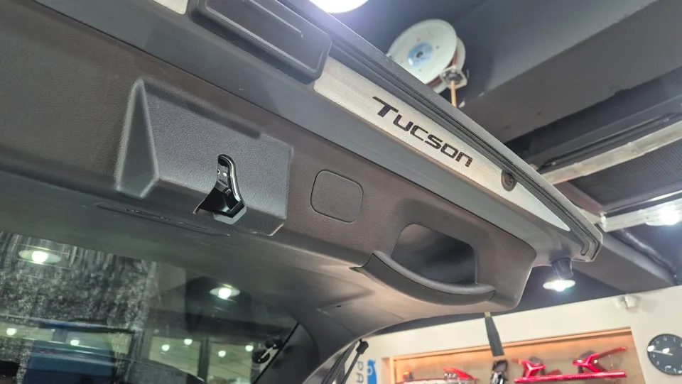 Hyundai Tucson NX4 oem options - Hyundai Tucson NX4 Power Tailgate Review — Cost & Results photo 3