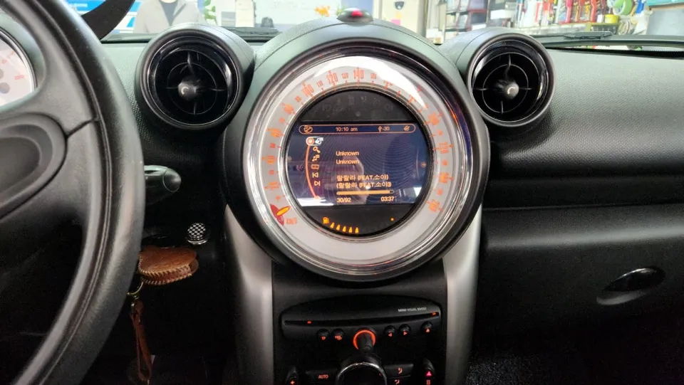 MINI Countryman R60のカーオーディオ施工事例 写真