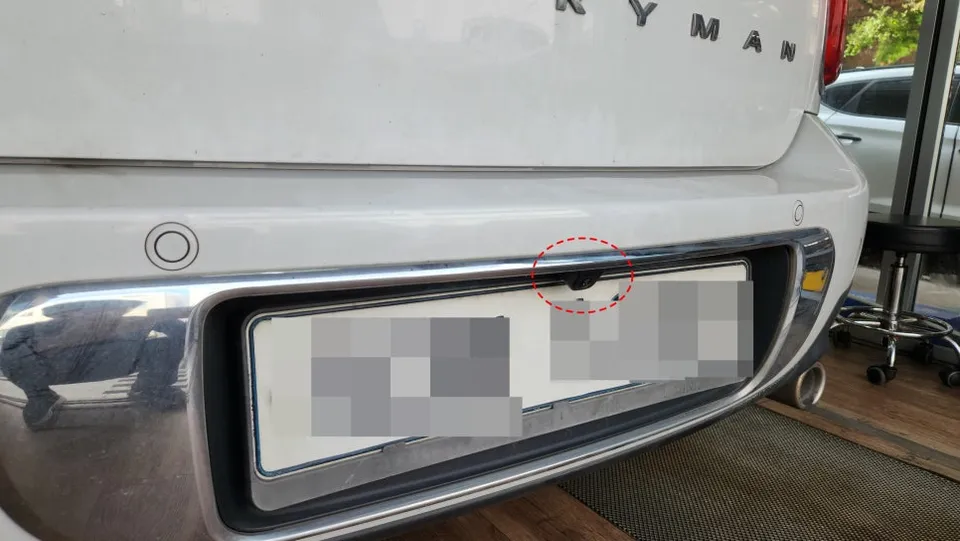 MINI Countryman R60のカーオーディオ施工事例 施工写真 1-2