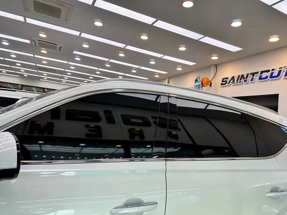 Genesis GV80 カーフィルム施工事例|費用目安と仕上がり 施工写真 1-3