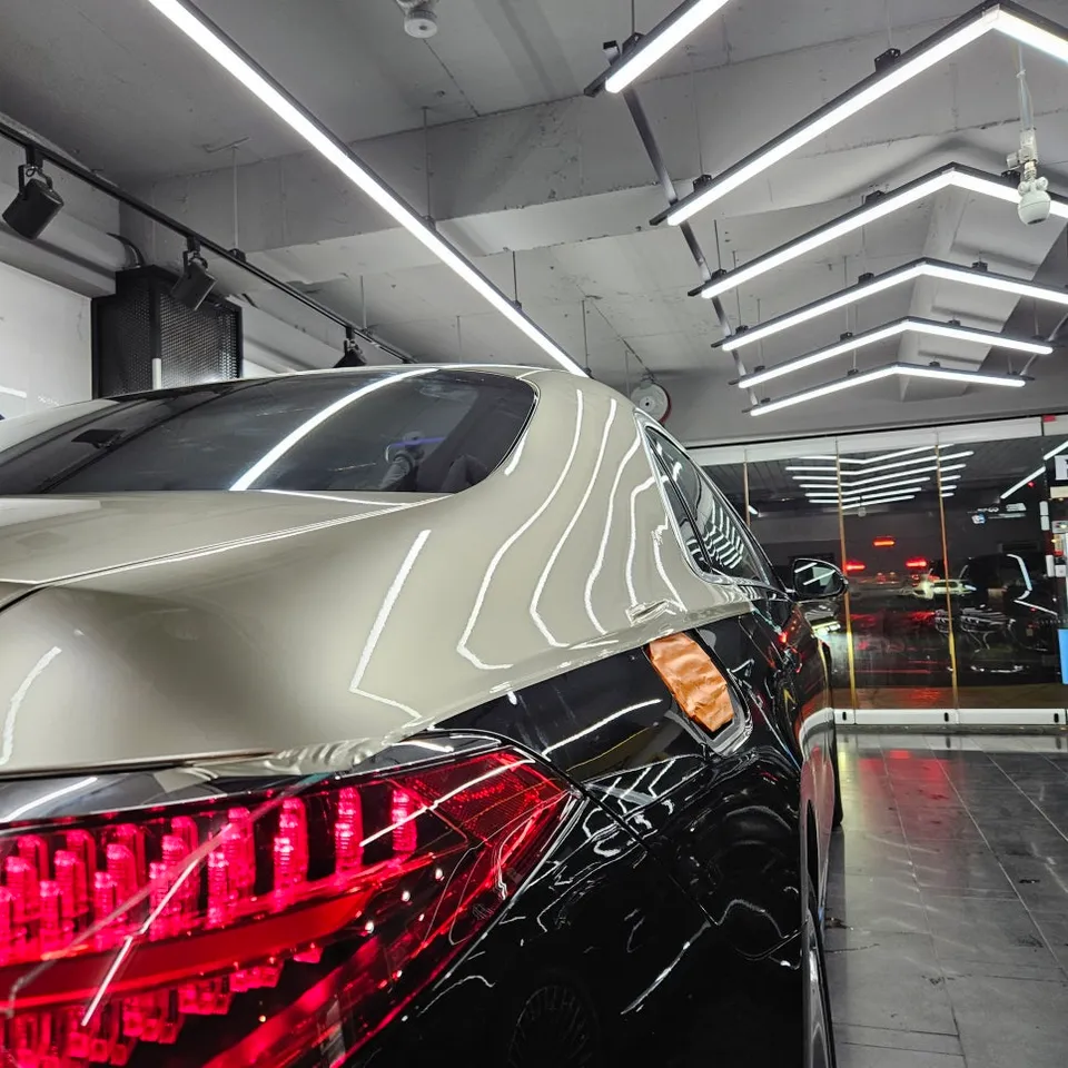 Mercedes-Benz Maybach S580のカーラッピング事例｜費用目安・仕上がり 施工写真 2-3