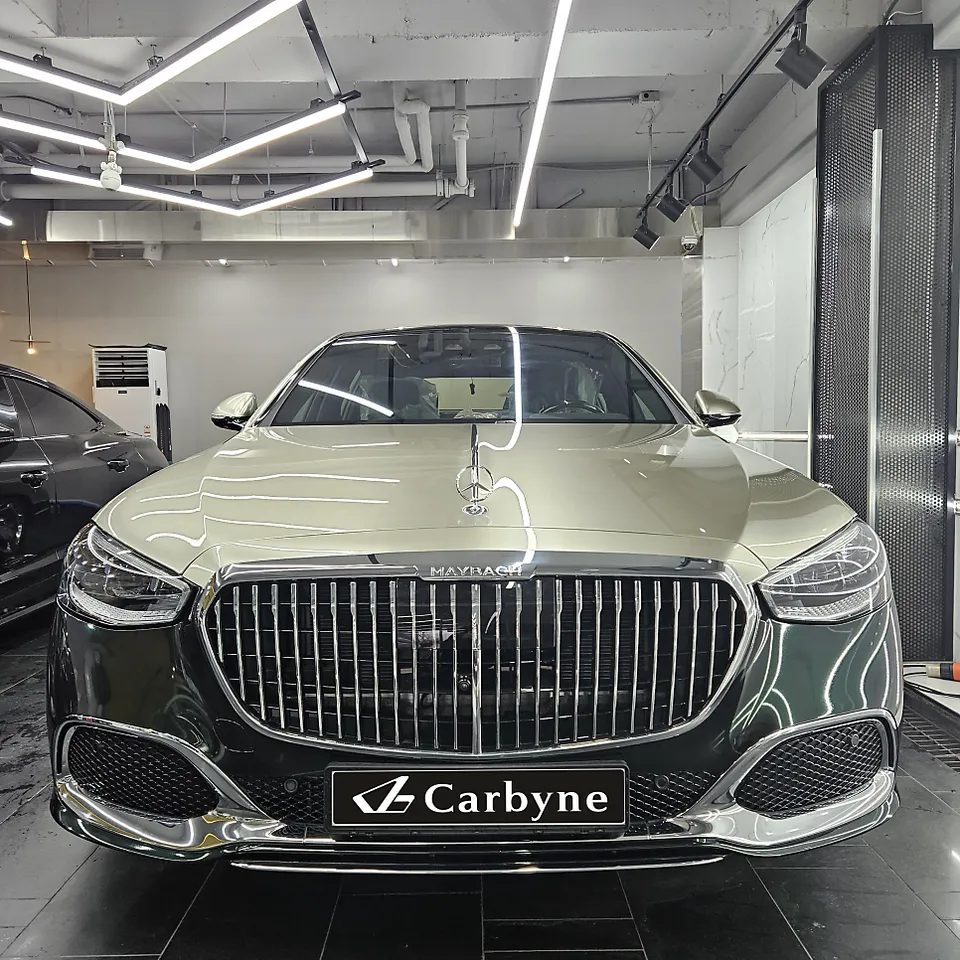 Mercedes-Benz Maybach S580のカーラッピング事例｜費用目安・仕上がり 施工写真 3-3
