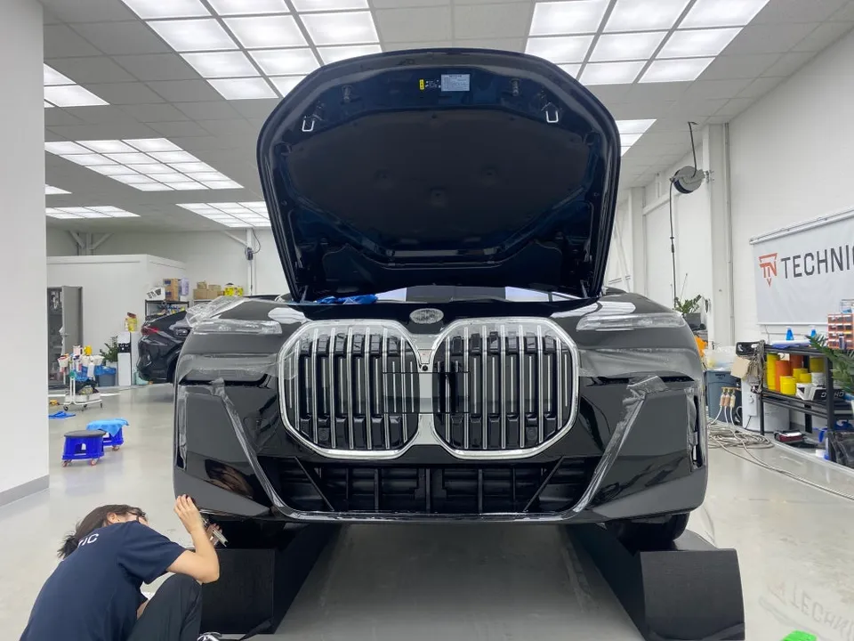 BMW 7 SeriesのPPF施工事例｜費用目安・仕上がり 施工写真 3-1